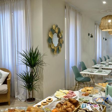 Hotel Bel Sit Alassio Kültér fotó