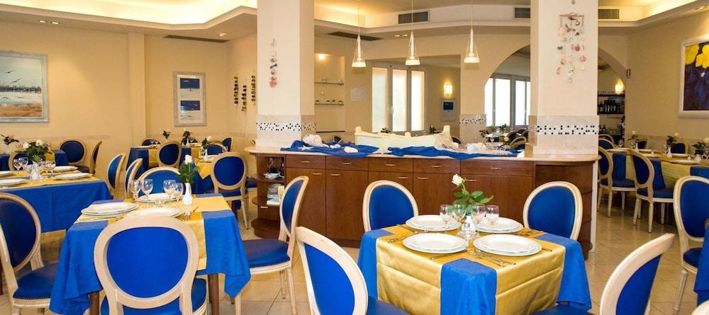 Hotel Bel Sit Alassio Kültér fotó