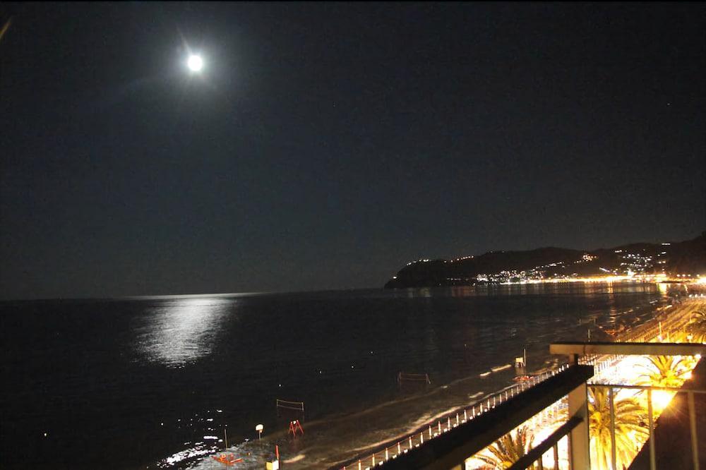 Hotel Bel Sit Alassio Kültér fotó