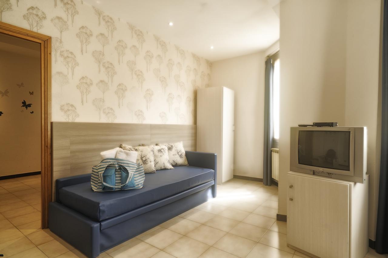 Hotel Bel Sit Alassio Kültér fotó