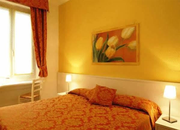 Hotel Bel Sit Alassio Kültér fotó